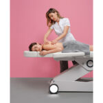B-Light електрична косметологічна кушетка