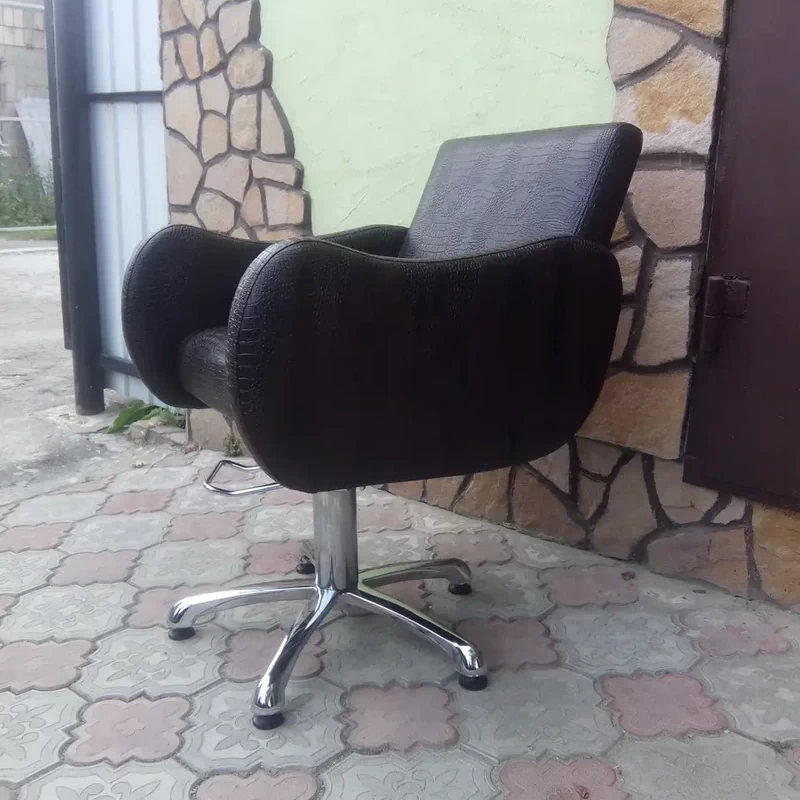 Перукарське крісло WENDY